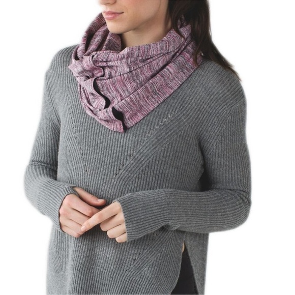 LULULEMON VINYASA SCARF SPACE DYE CAMO BERRY - Picture 2 of 10